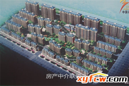 红庙小区一楼带院精装3室2厅1卫双证双气100㎡56